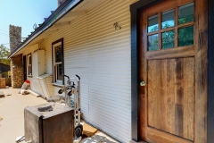 Bloom-Ranch-White-House-Rusted-Shacks-Image-_004