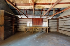 Bloom-Ranch-White-House-Rusted-Shacks-Image-_011