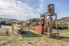 1_Mining_Town_001