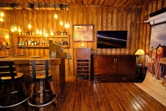 Saloon-Image-018