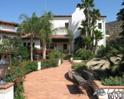 Exterior_Main_Villa (28)