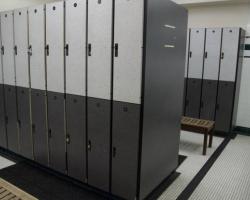 locker_rooms_0019