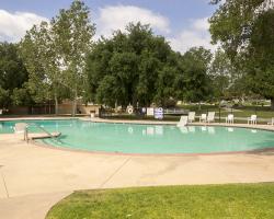 rec-center-exterior_0010