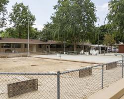 rec-center-exterior_0016