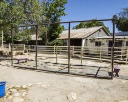 stables-corrals_0016