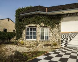 exterior_front_0023
