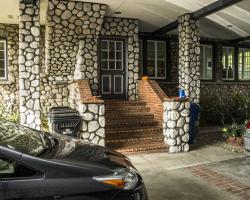 exterior_front_0042