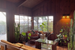 Mid-Century-Modern-Cabin-Image-021