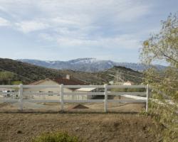 exterior_back_0042
