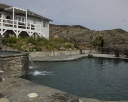 exterior_pool_area_0028