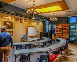 Classroom_B_003