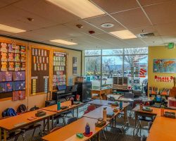 Walled_Classroom_001