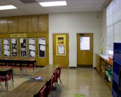 elementary_classrooms_0017