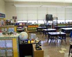 elementary_classrooms_0050