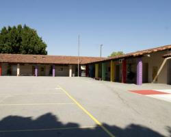 elementary_exterior_0029