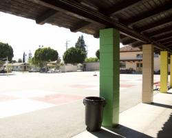 elementary_exterior_0038
