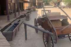 props_011