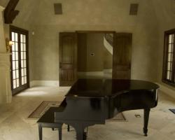 piano_room_0011