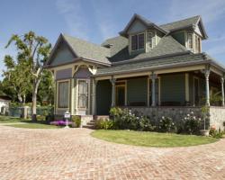 exterior_front_0013