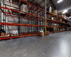 Warehouse_032