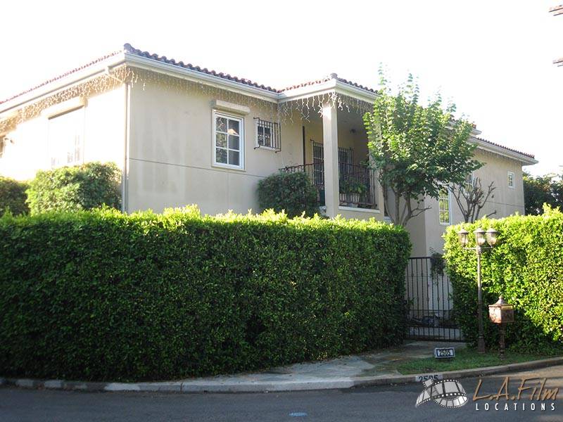 Cliff View House