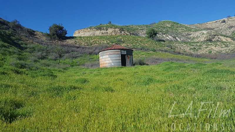 The Barns – Silo & 50 Acre Land