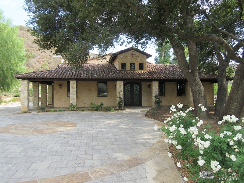 Iron Oak House