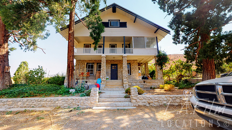 Bloom Ranch – Pool House & Stone Shelters