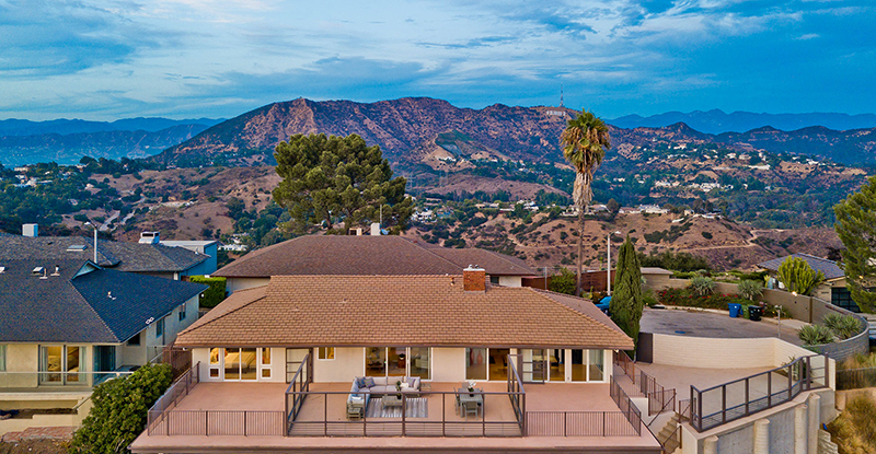 Hill View House