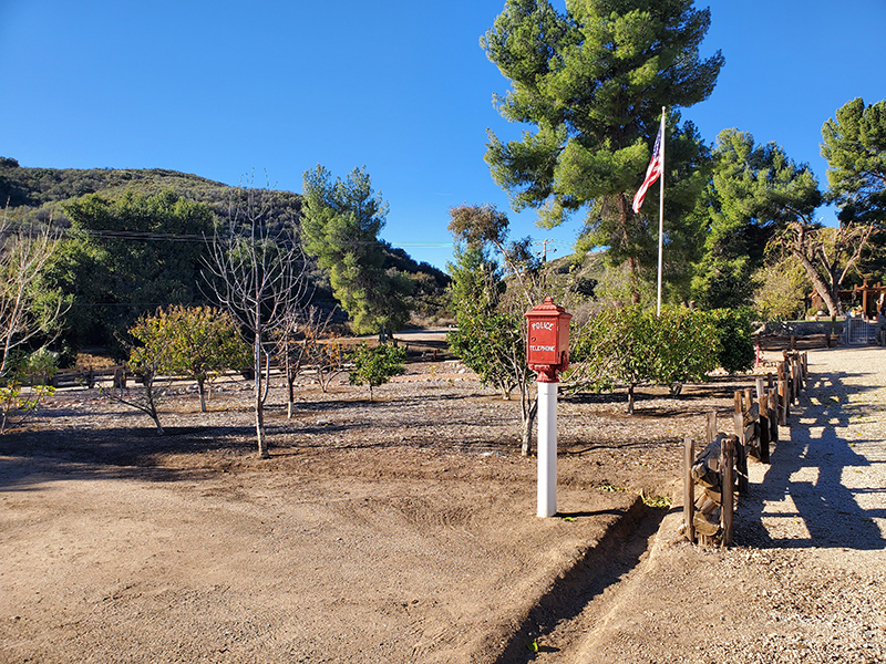 Robin House – Grounds